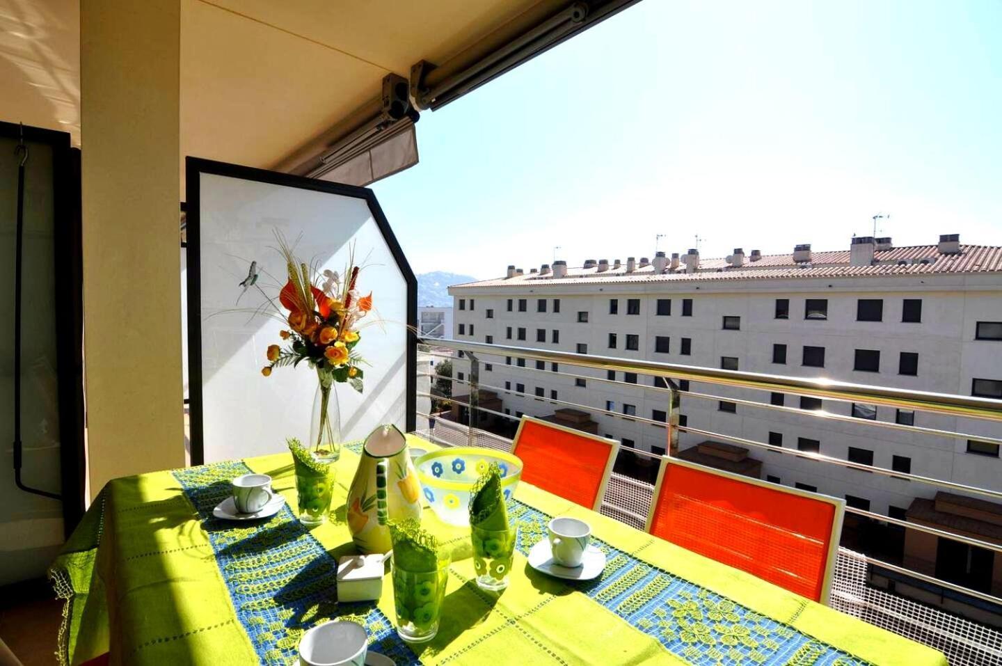 Roses Confort Beach Ev Milleni Bagian luar foto